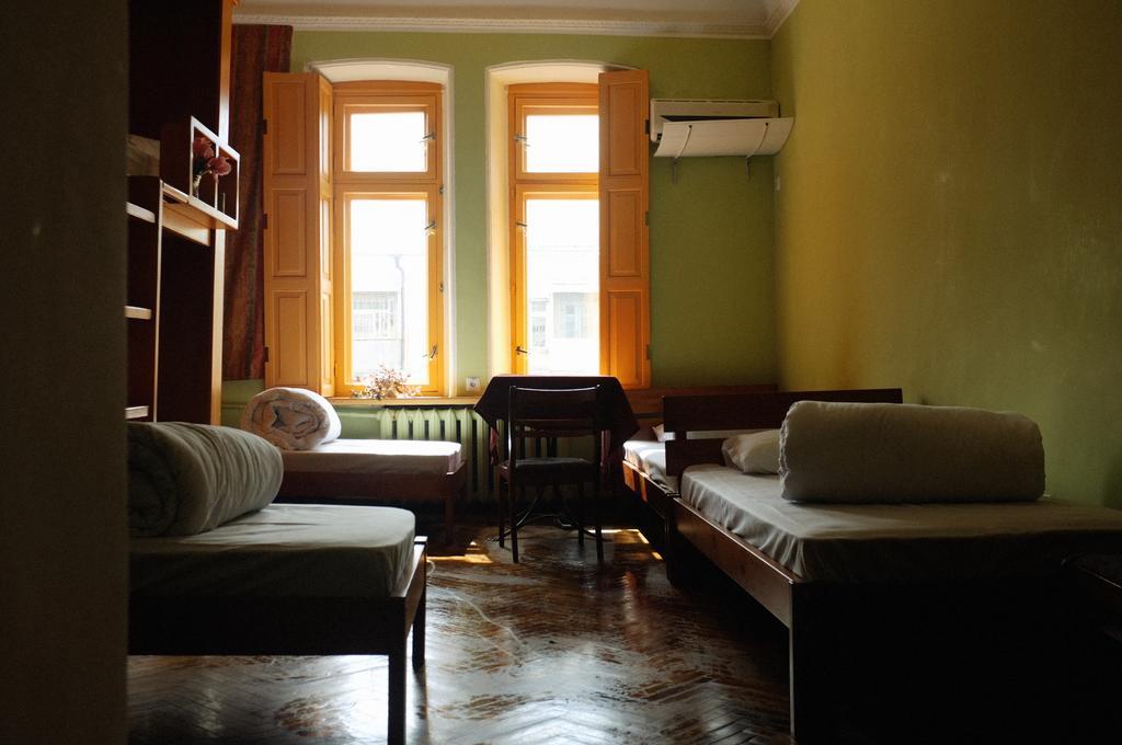 Elementary Hostel Odessa Zewnętrze zdjęcie