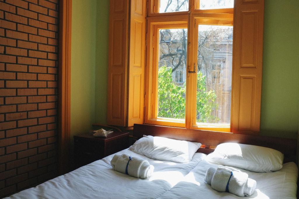 Elementary Hostel Odessa Zewnętrze zdjęcie